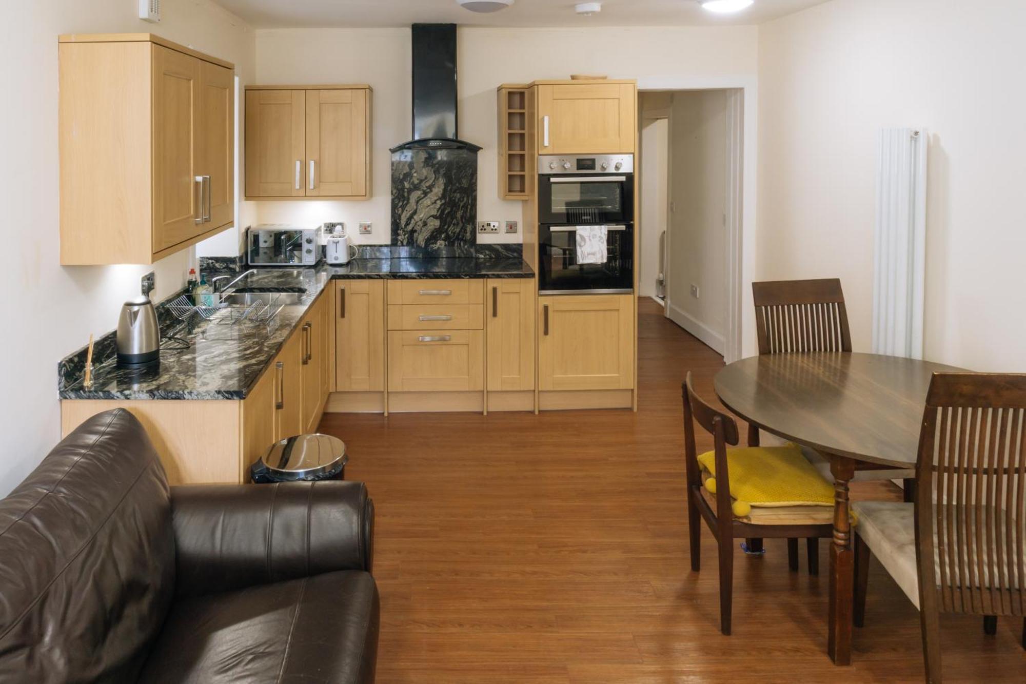 Homely 3 Bedroom In The Heart Of Central เอดินบะระ ภายนอก รูปภาพ